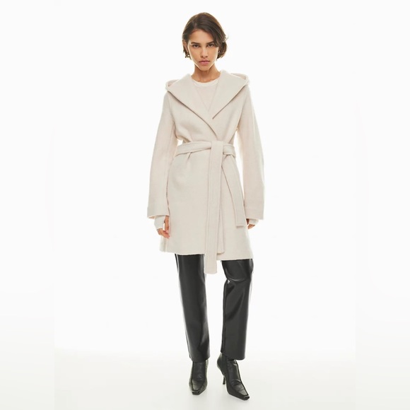 Aritzia | Wilfred Acre Robe - Picture 2 of 11
